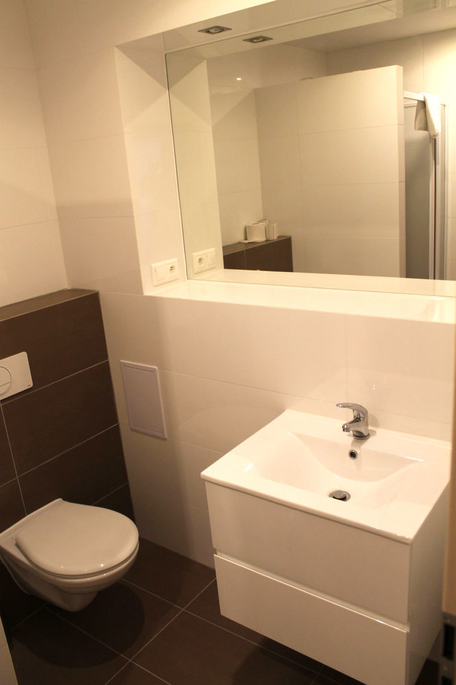 Hotel Spectrum Трнава Экстерьер фото